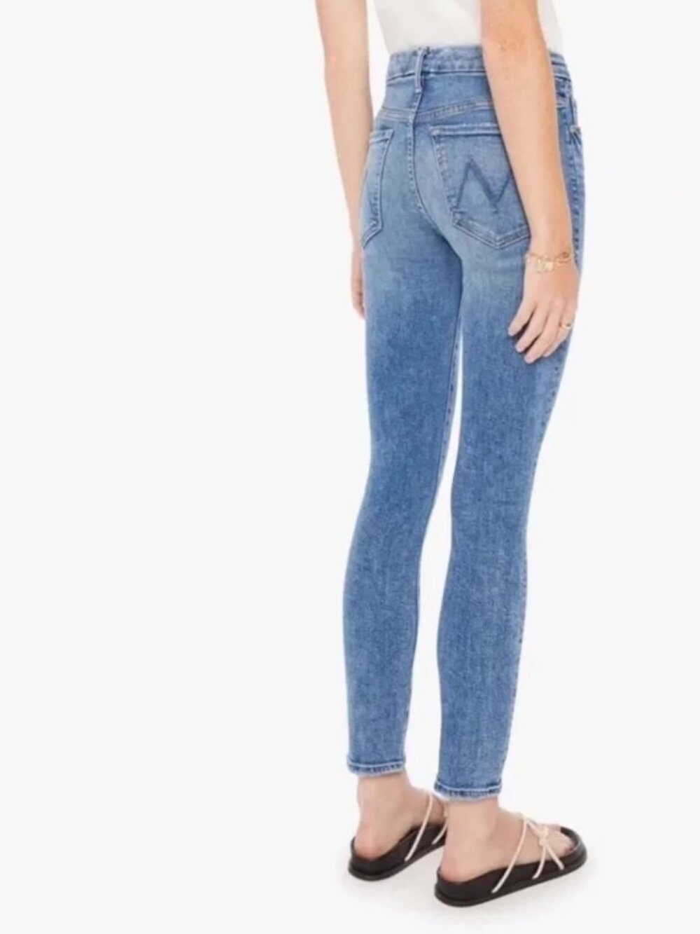 Mother High Waisted Looker Ankle in On the Road (28)